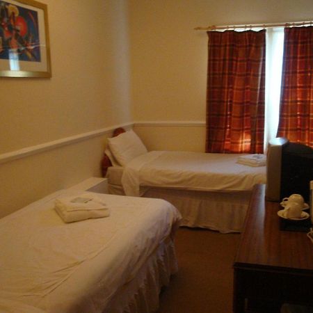 Garden Lodge Hotel Letchworth Phòng bức ảnh